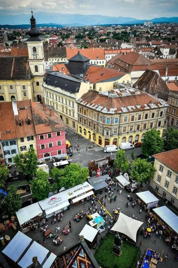 Gray Residence Şelimbăr エクステリア 写真
